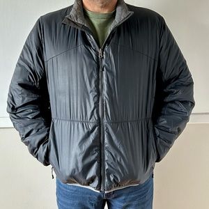 Cabelas primaloft jacket 🌟Host Pick🌟